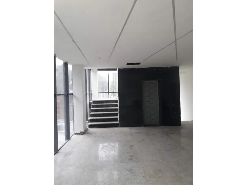 907621749_SEC 63 D 76 (7).webp